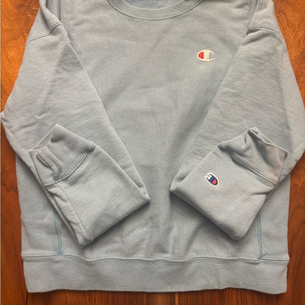 Champion Men's Light Blue Crewneck